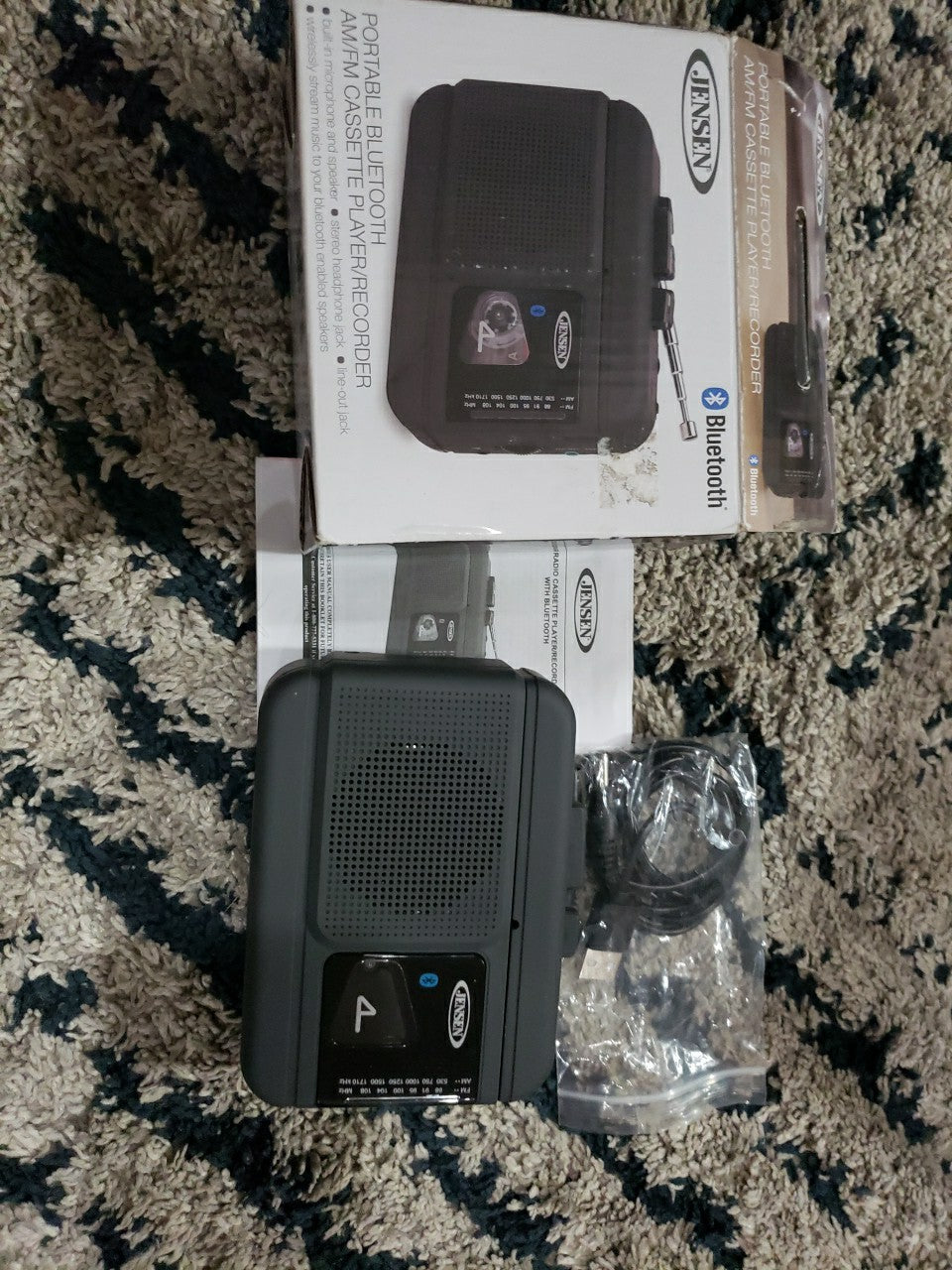 JENSEN MCR-75 Personal Cassette Player/Recorder with AM/FM Radio Manual Included