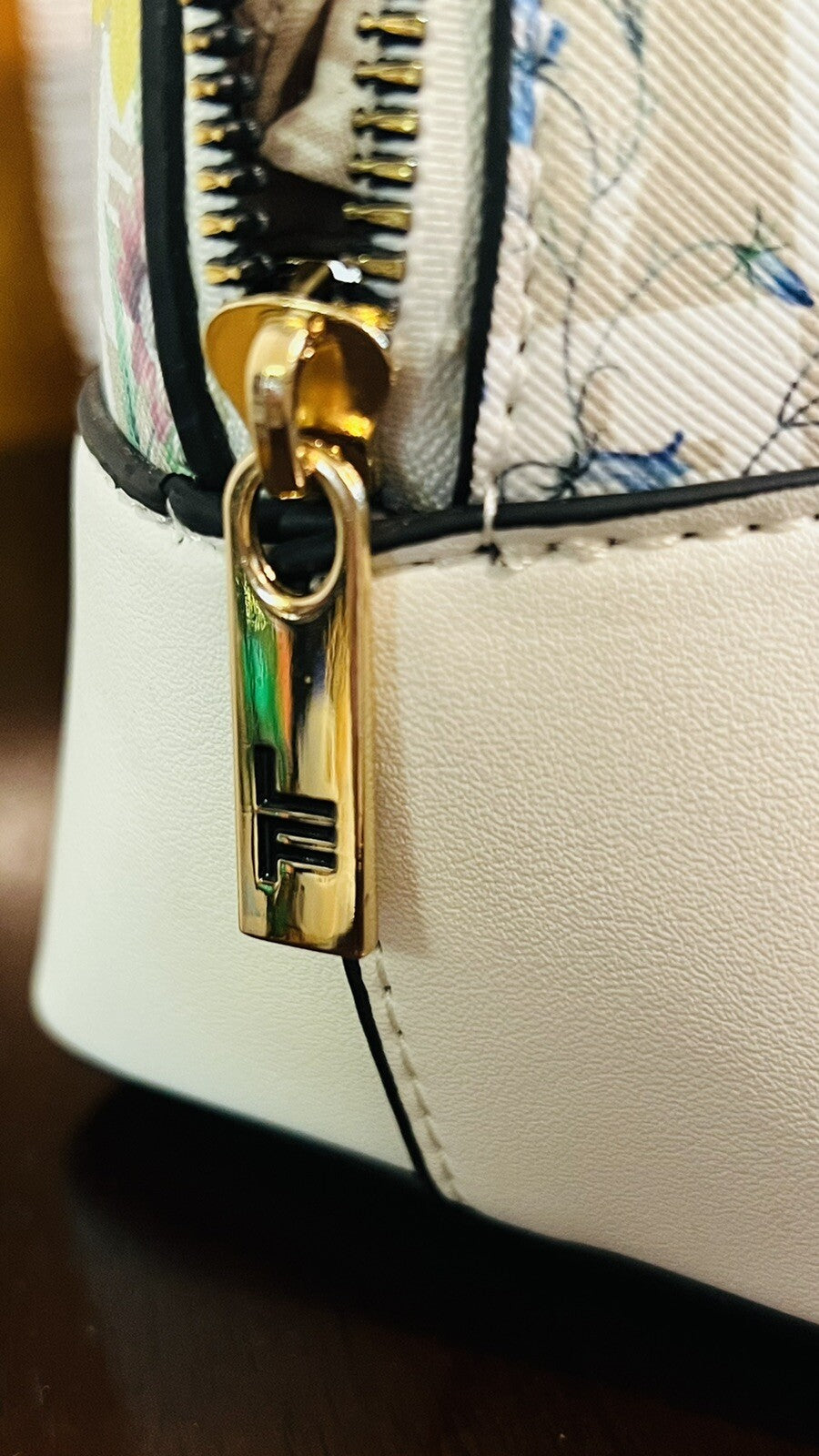 London Fog Women's Tulip Signature Satchel - White Floral SRP $98
