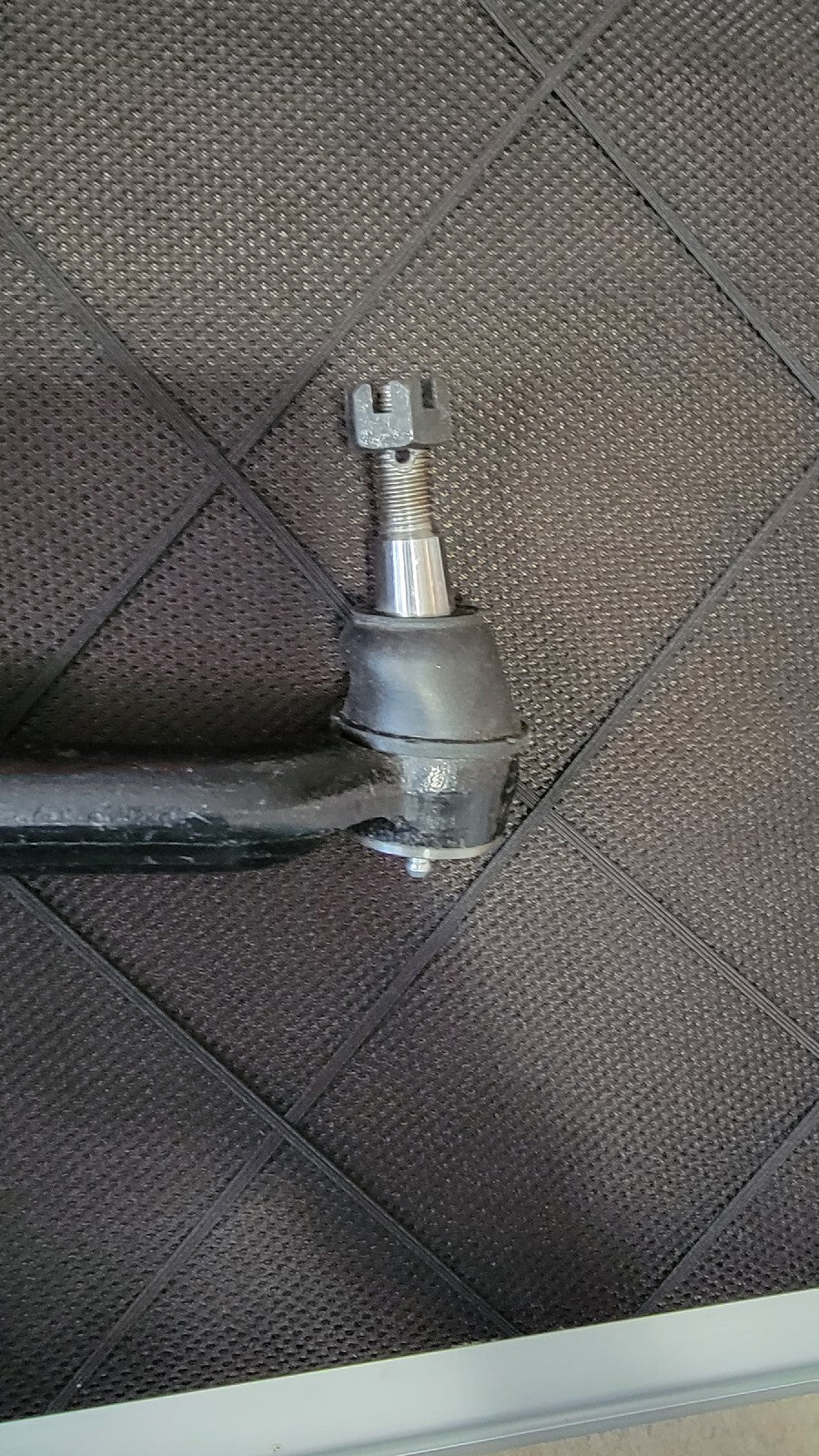 New Inner and Outer Tie Rod Ends for Toyota Sequoia & Tundra