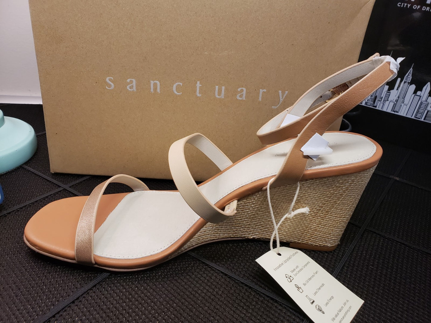 Sanctuary Women’s Sandals Nudemet/nude Size 11