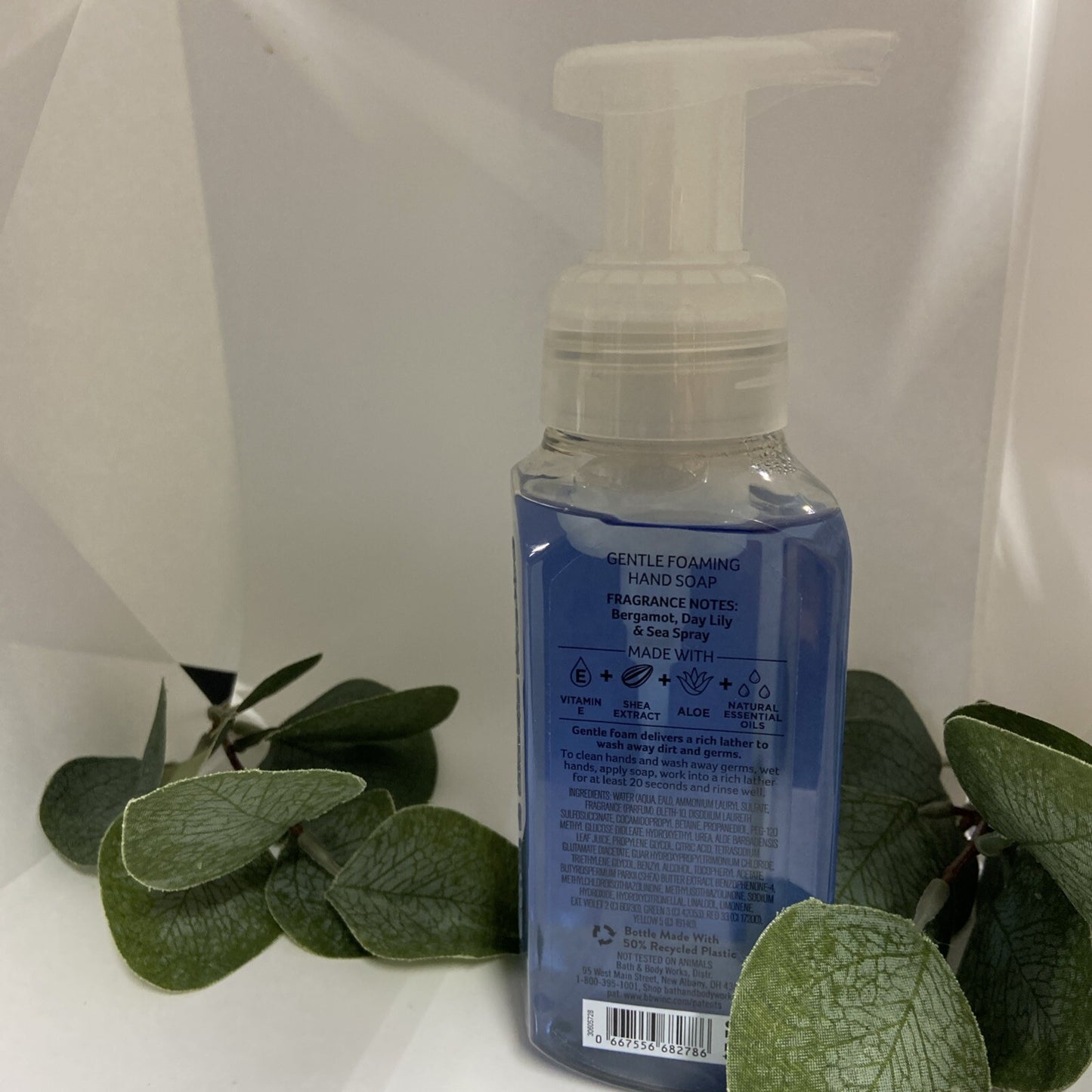 Bath & Body Work Turquoise Waters Gentle Foaming Hand Soap s 8.75 Oz