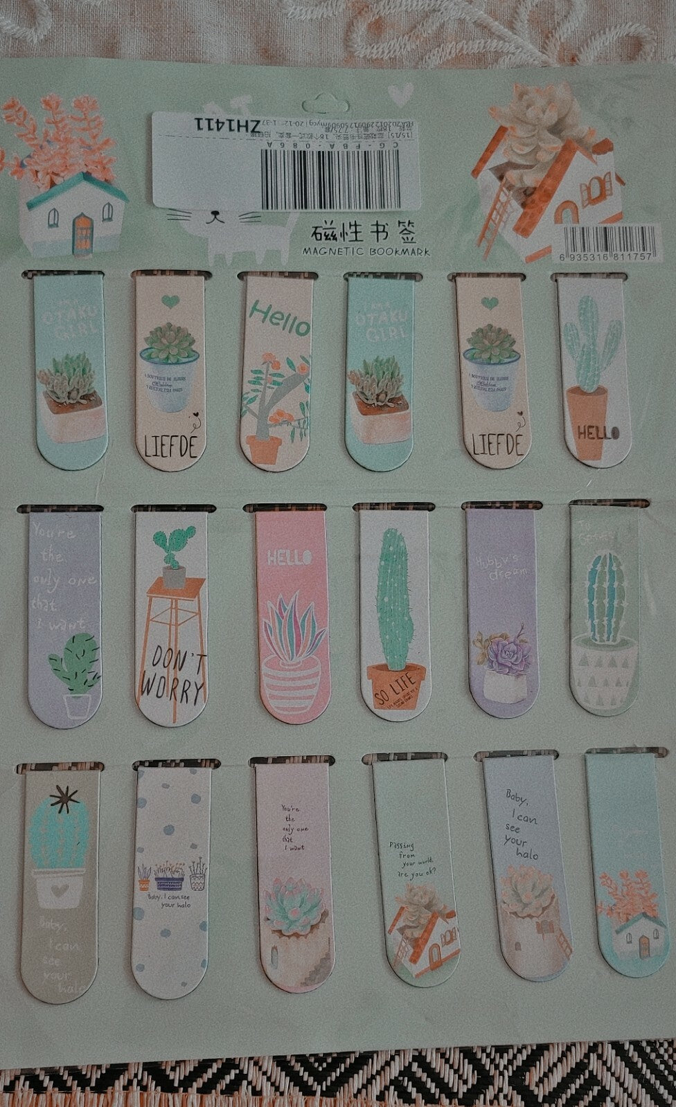 Bookmarks 18 Pieces Magnetic Cute Page Markers Clips For Journaling and Office