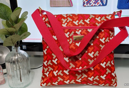 Tommy Hilfiger Logo Neon Pink Crossbody Medium Handbag NWT $78 (Sale $39.99)