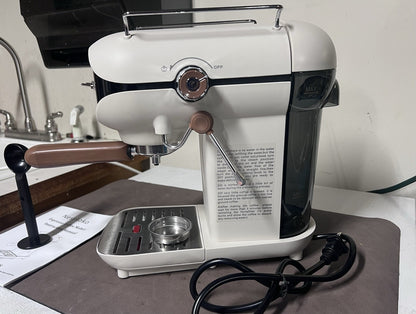 Nesskoko Espresso Machine, 20 BAR Pump Temperature Control Open box. See photos