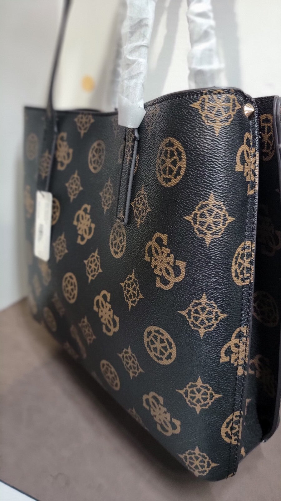 Guess Meridian Women's Luxury Tote Handbag Top Handle Mocha Purse Signature New