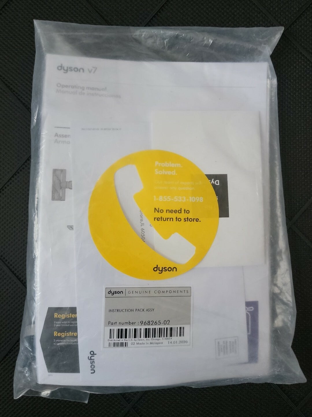 Dyson V7 Operating Manual, and attachments Cordless Stick Vacuum. OEM