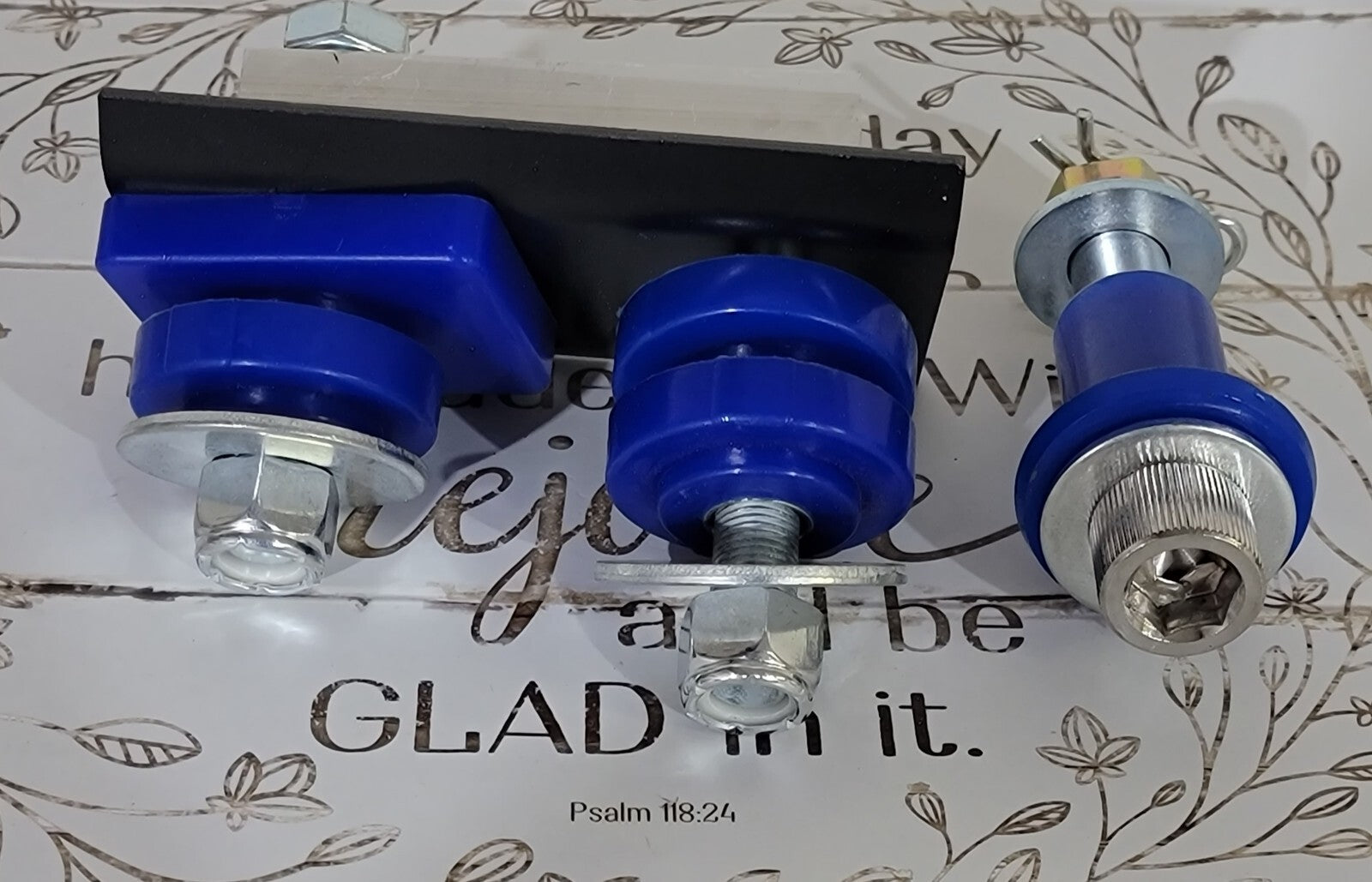 Fits For Peterbilt 378 379 (1)Hood Hinge Bolt & Bushing Kit 13-04154 13-04164