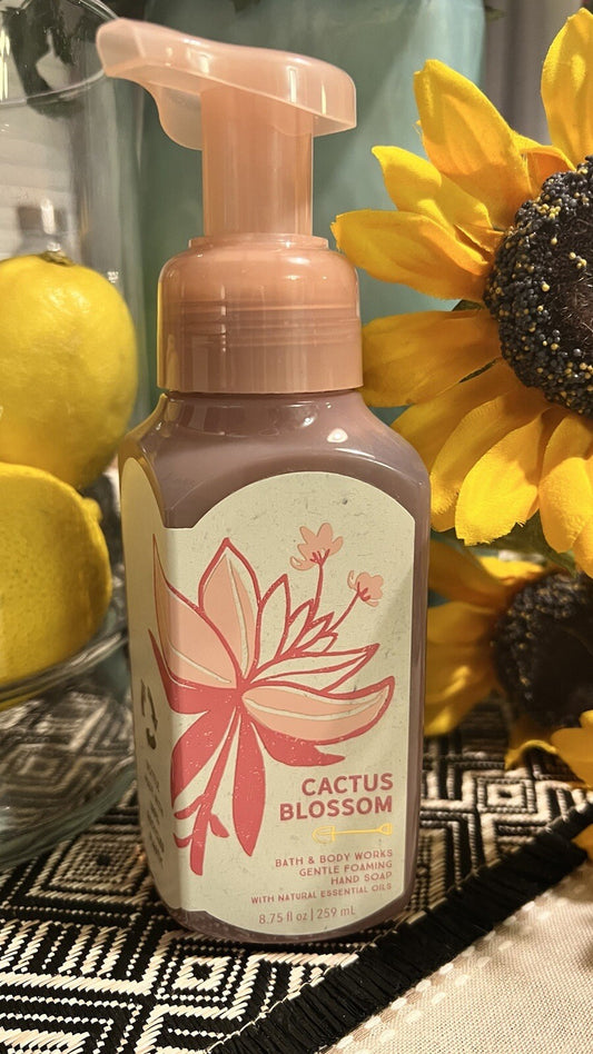 Bath and Body Works Cactus Blossom Foaming Hand Soap 8.75 fl oz