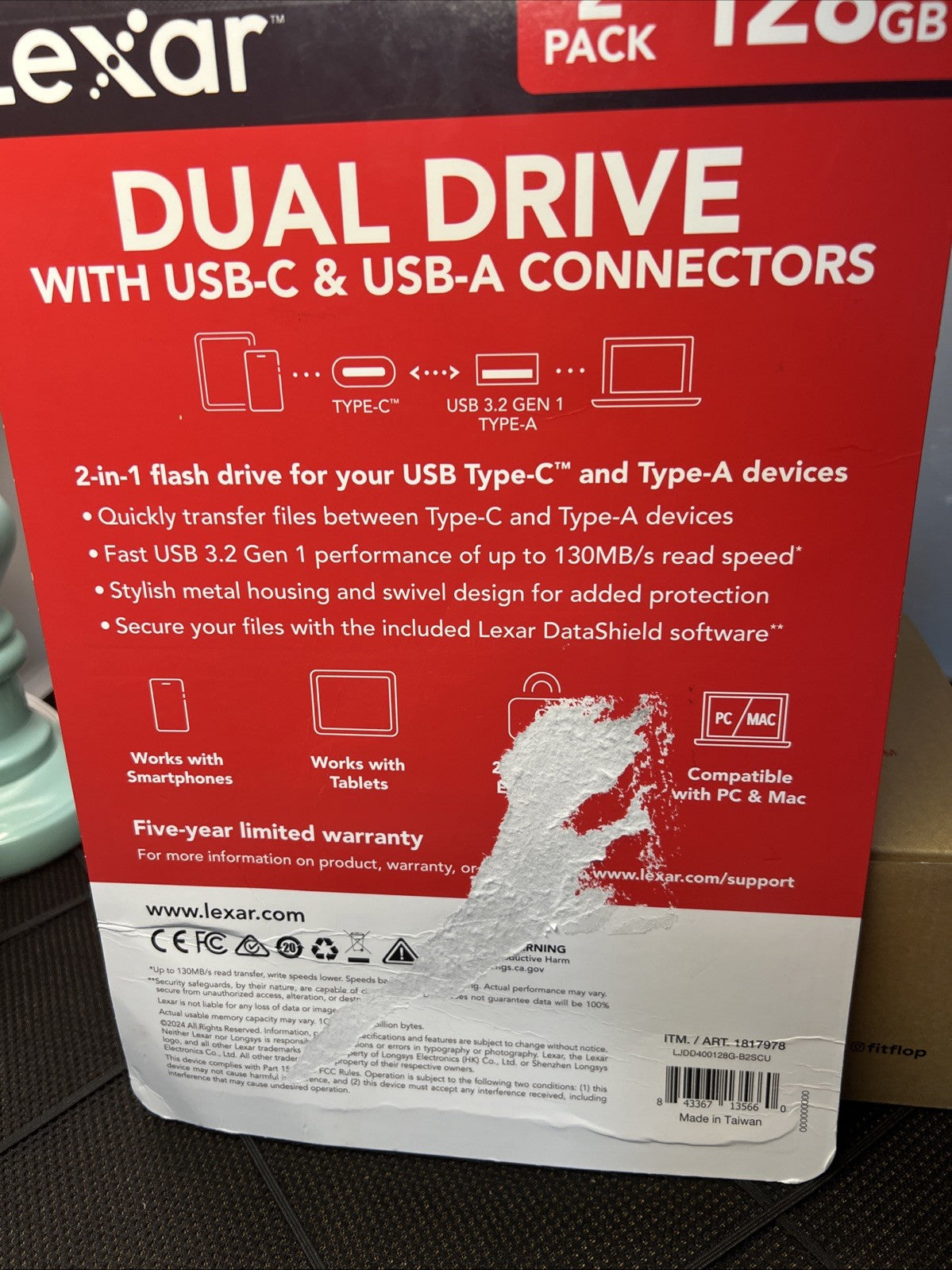 BRAND NEW!! Lexar DUAL DRIVE with USB-C & USB-A. 3.2 GEN (128GB x 2 Pk) Open box