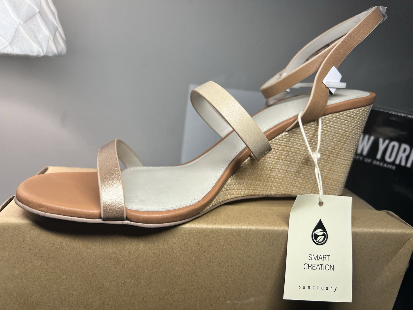 Sanctuary Women’s Sandals Nudemet/nude Size 11
