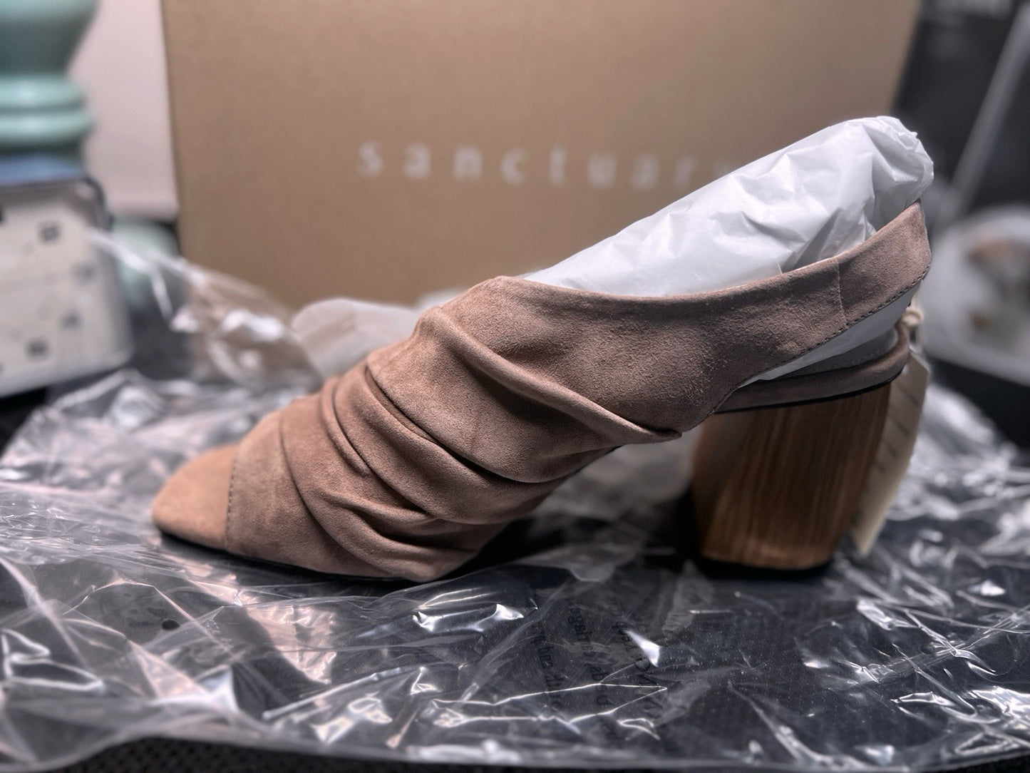 Sanctuary Regal Slouchy Asymmetric  Desert Taupe Sz 8.5 Wood Block Heel MSRP$139