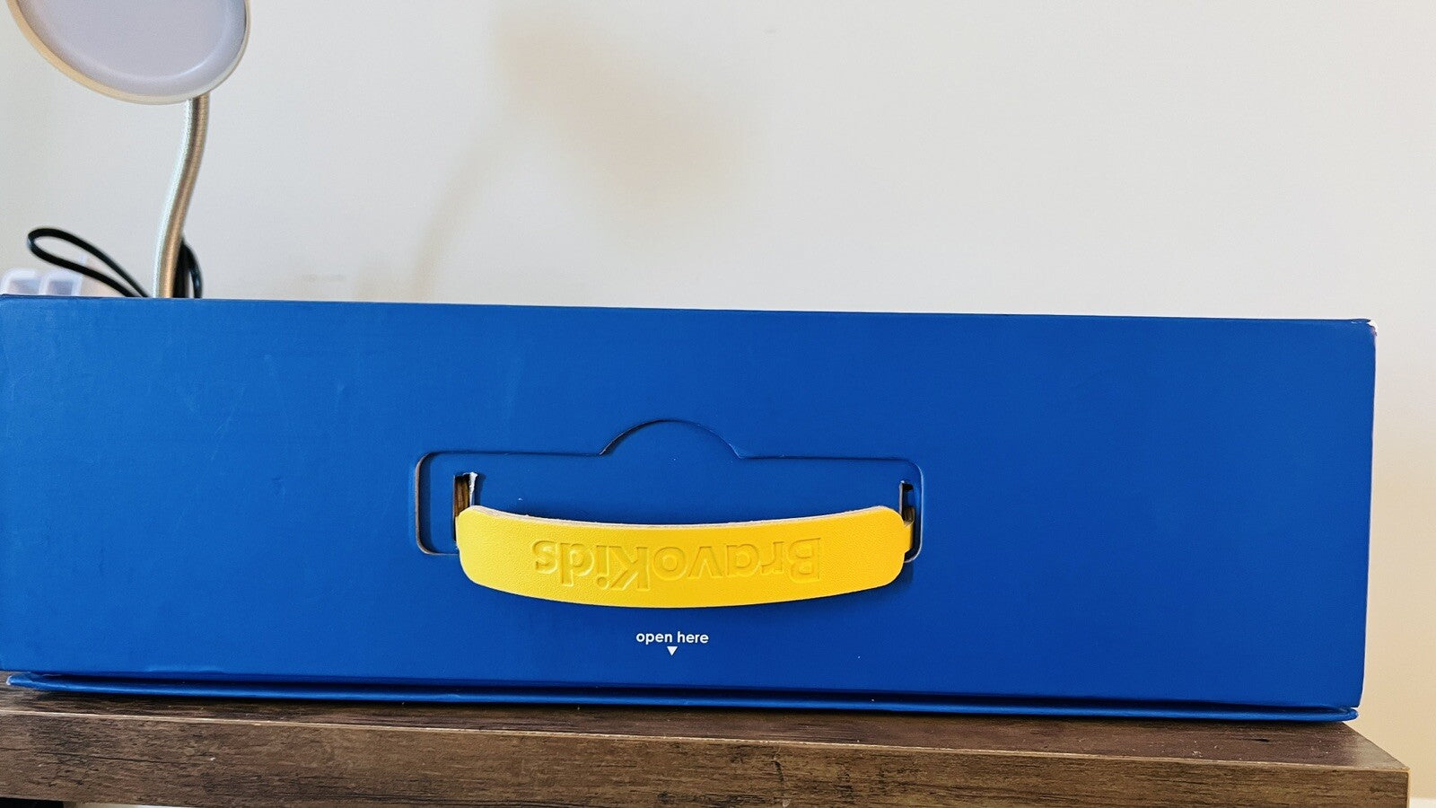 Art set Bravokids Artist Co-brand Handcraft Box 10-sets(Open Box) SRP $98
