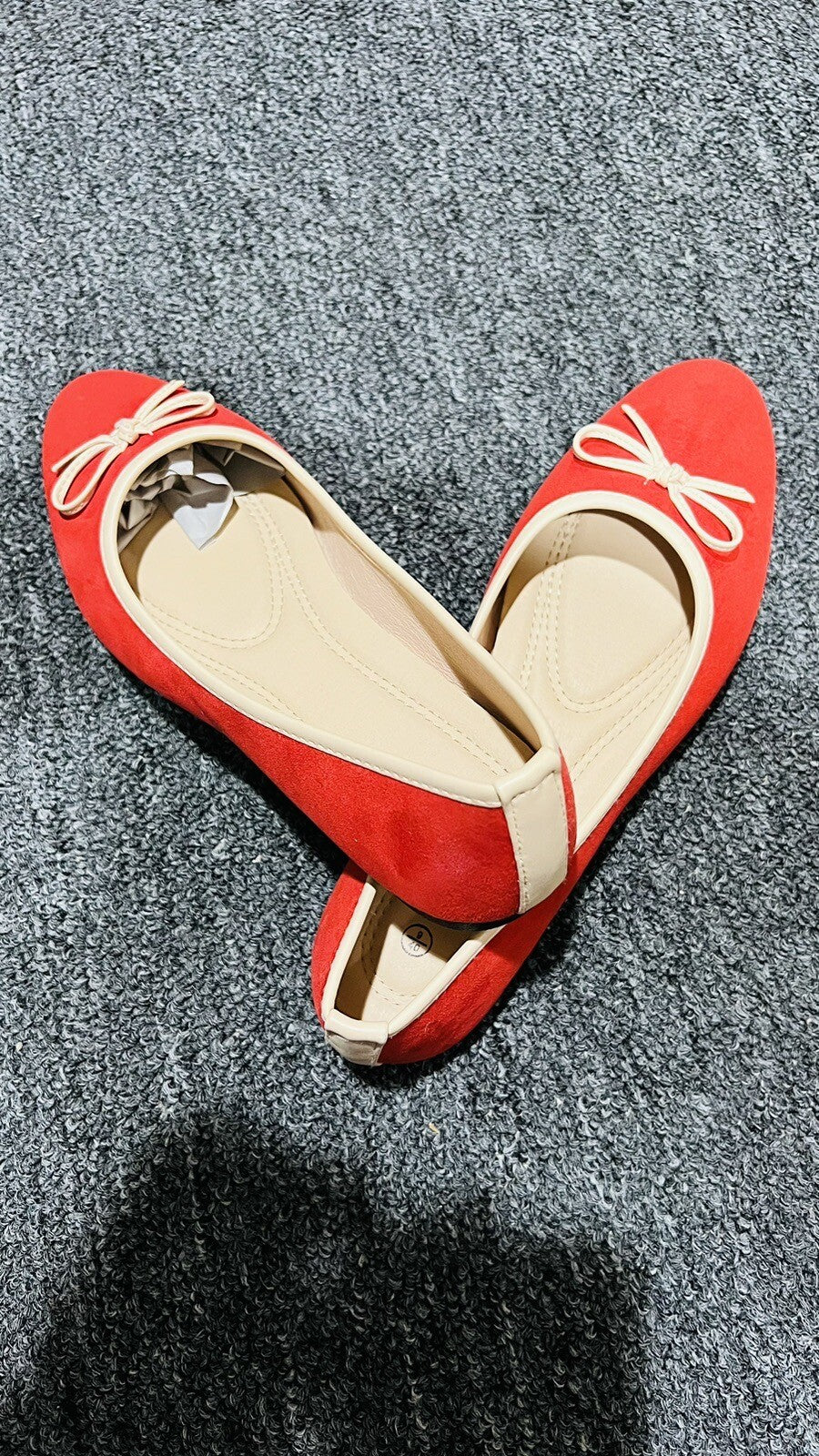 Women Red Shoes Size  9 Ballet/ Christmas/Slip On Red suede pumps New