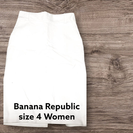 BANANA REPUBLIC Women Sleek Pencil Suiting Skirt Size 4 Off White Pre owned