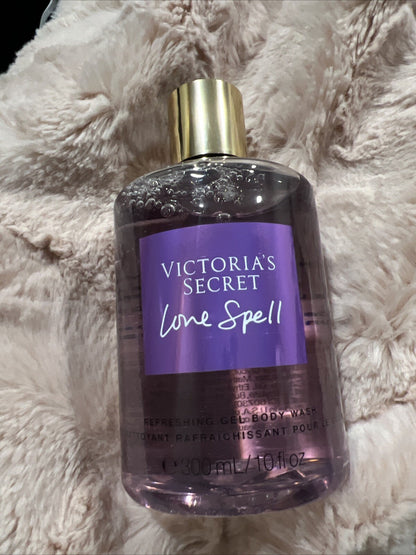 Victoria's Secret Gel Body Wash  Love Spell 10fl oz /300mL New in Box