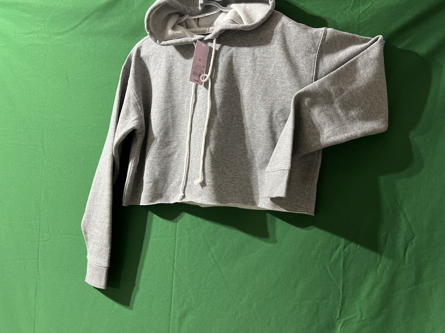 Wild Fable Women’s Heather Grey Cropped Hoodie Long Sleeve Medium NWT SRP$18