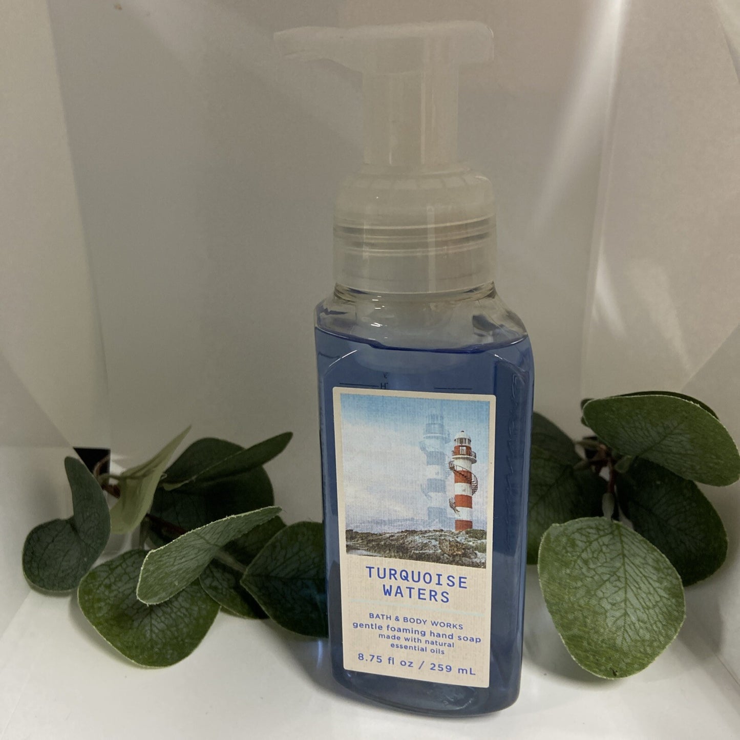 Bath & Body Work Turquoise Waters Gentle Foaming Hand Soap s 8.75 Oz
