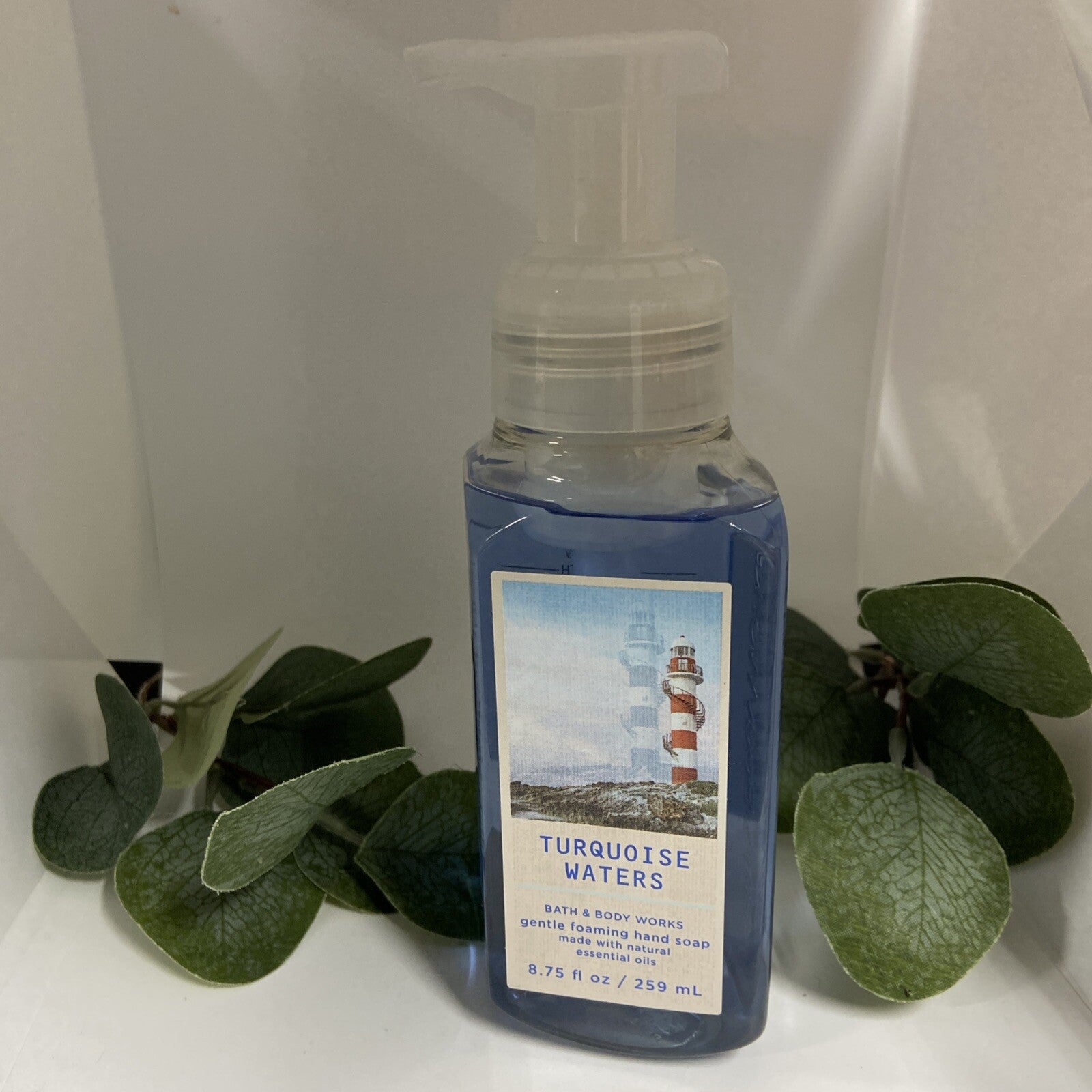 Bath & Body Work Turquoise Waters Gentle Foaming Hand Soap s 8.75 Oz