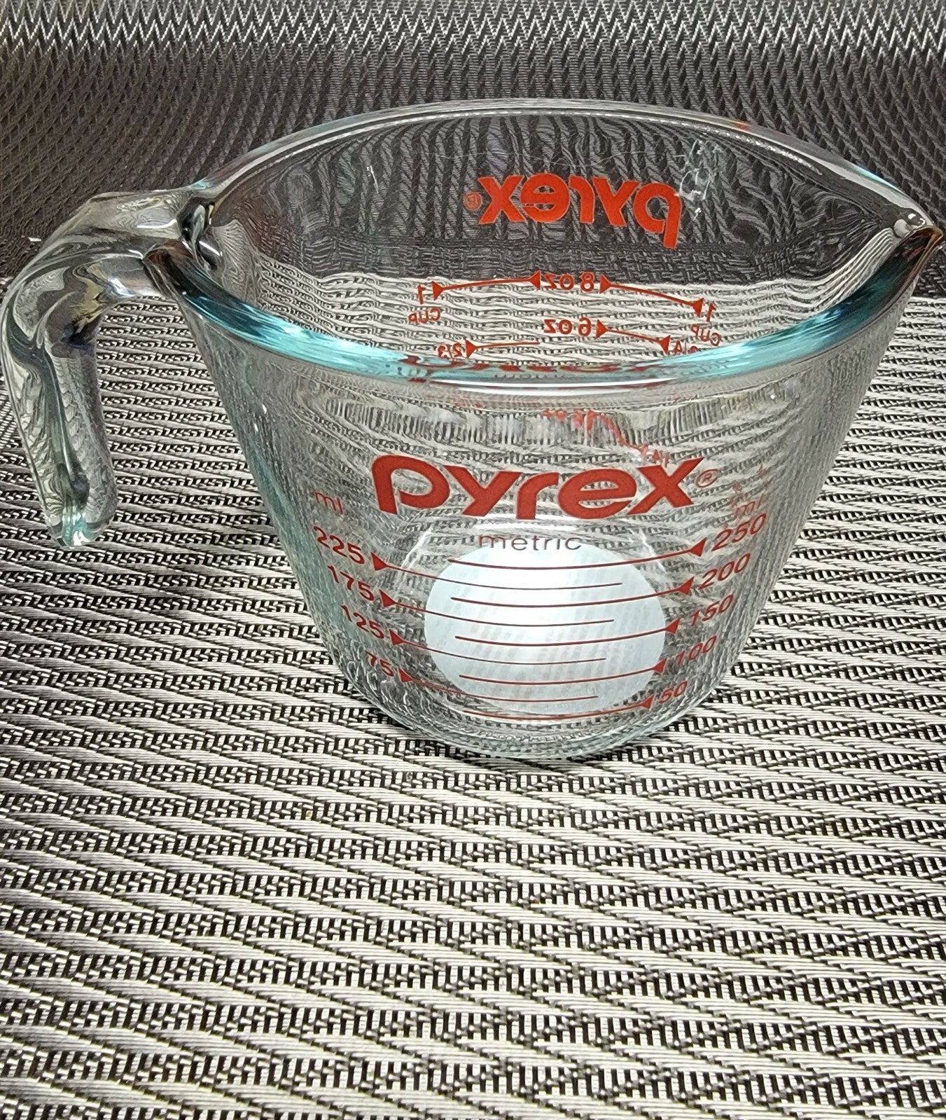 Pyrex Prepware 1-Cup Glass Measuring Cup