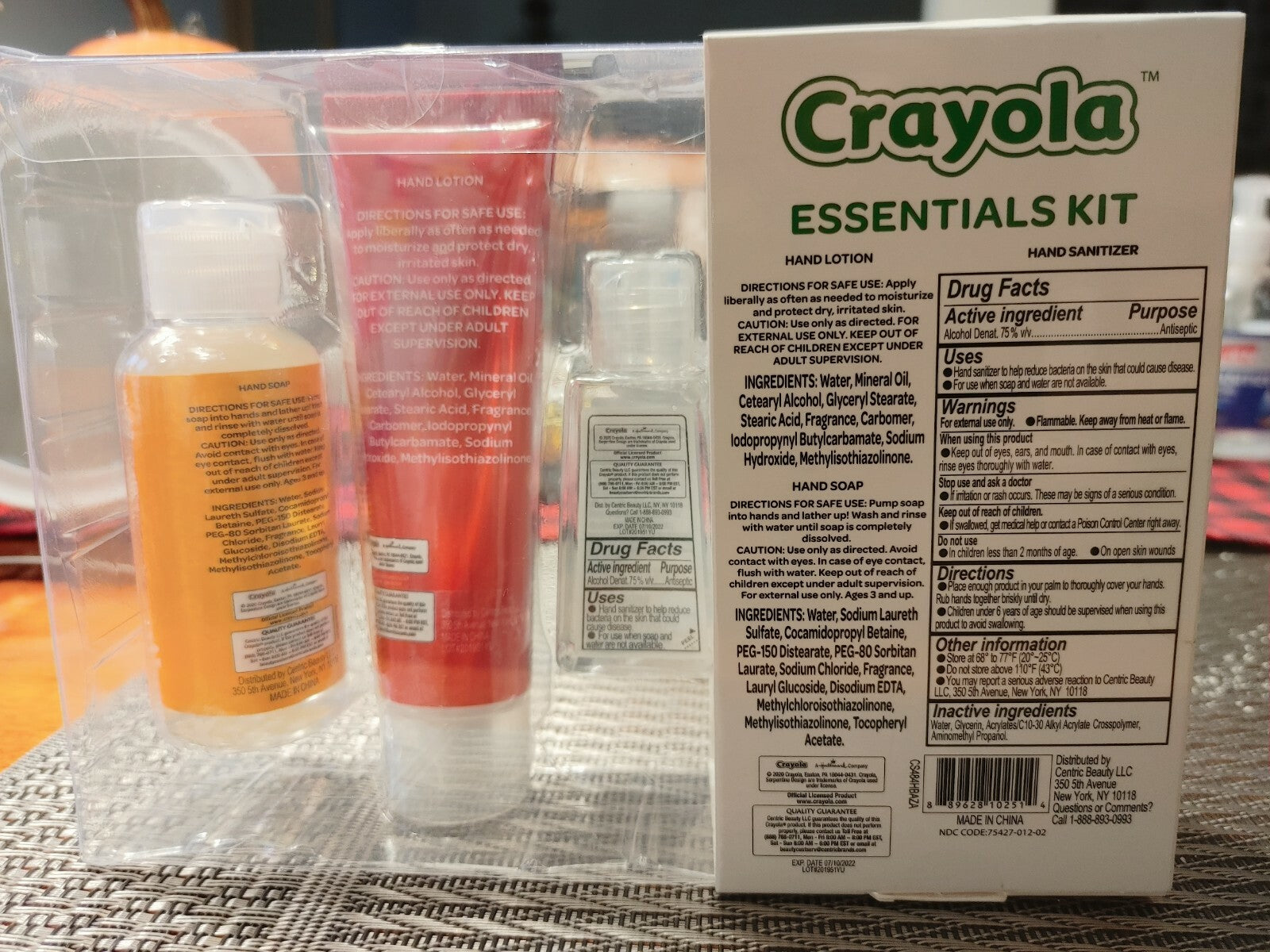 Crayola Essentials Kit, Kids Soap/Accessories 