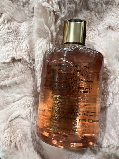 Victoria's Secret Gel Body Wash  Velvet Petals 10fl oz New in Box