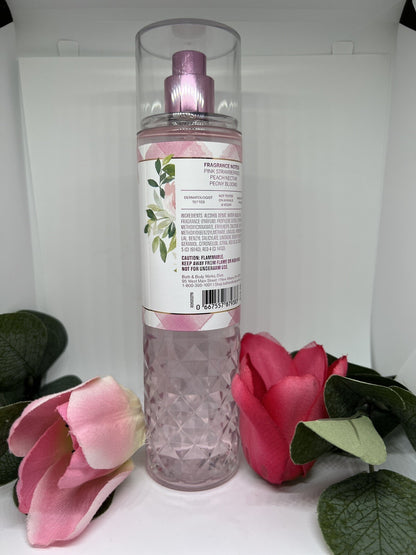 Bath& body works GINGHAM GORGEOUS  fragance mist 8 Fl oz New