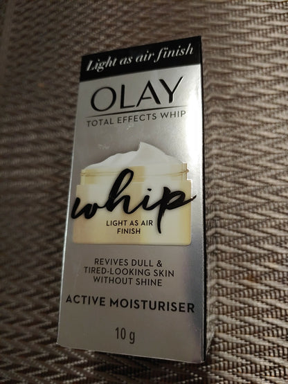 OlayTotal Effects Luminous Whip Active Moisturizer Light as Air SPF25(10g) 2pcs