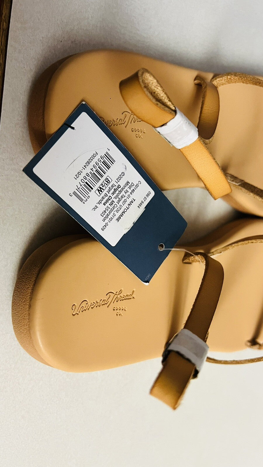 Women's Universal Thread Tommie Flat Sandals Tan Size 8 1/2