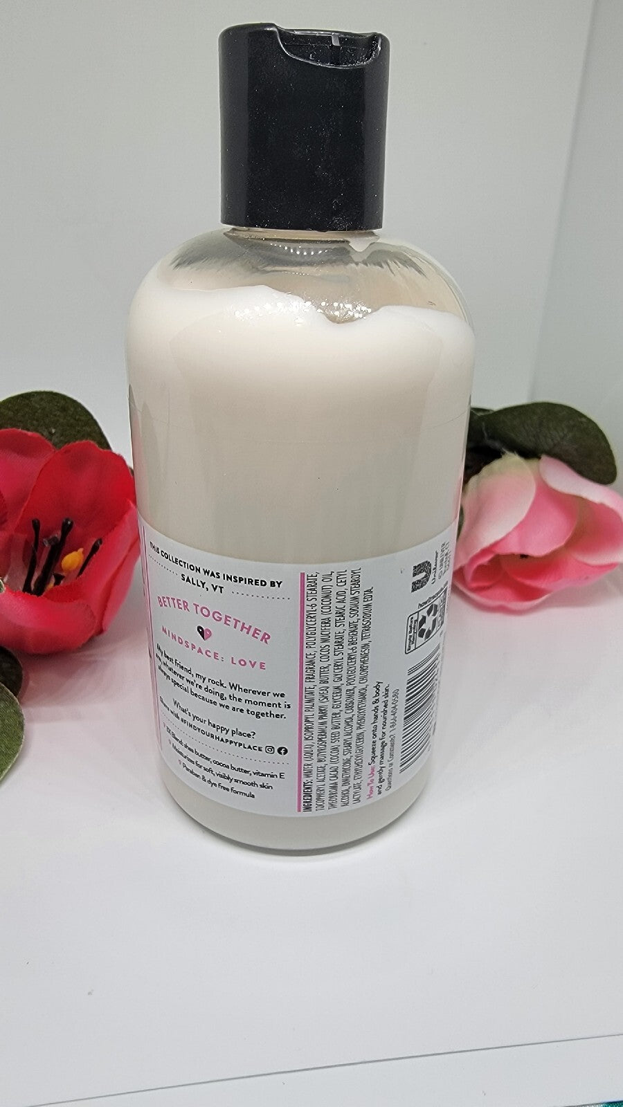 Women’s FIND YOUR HAPPY PLACE Wrapped In Your Arms Body Lotion 10oz 
