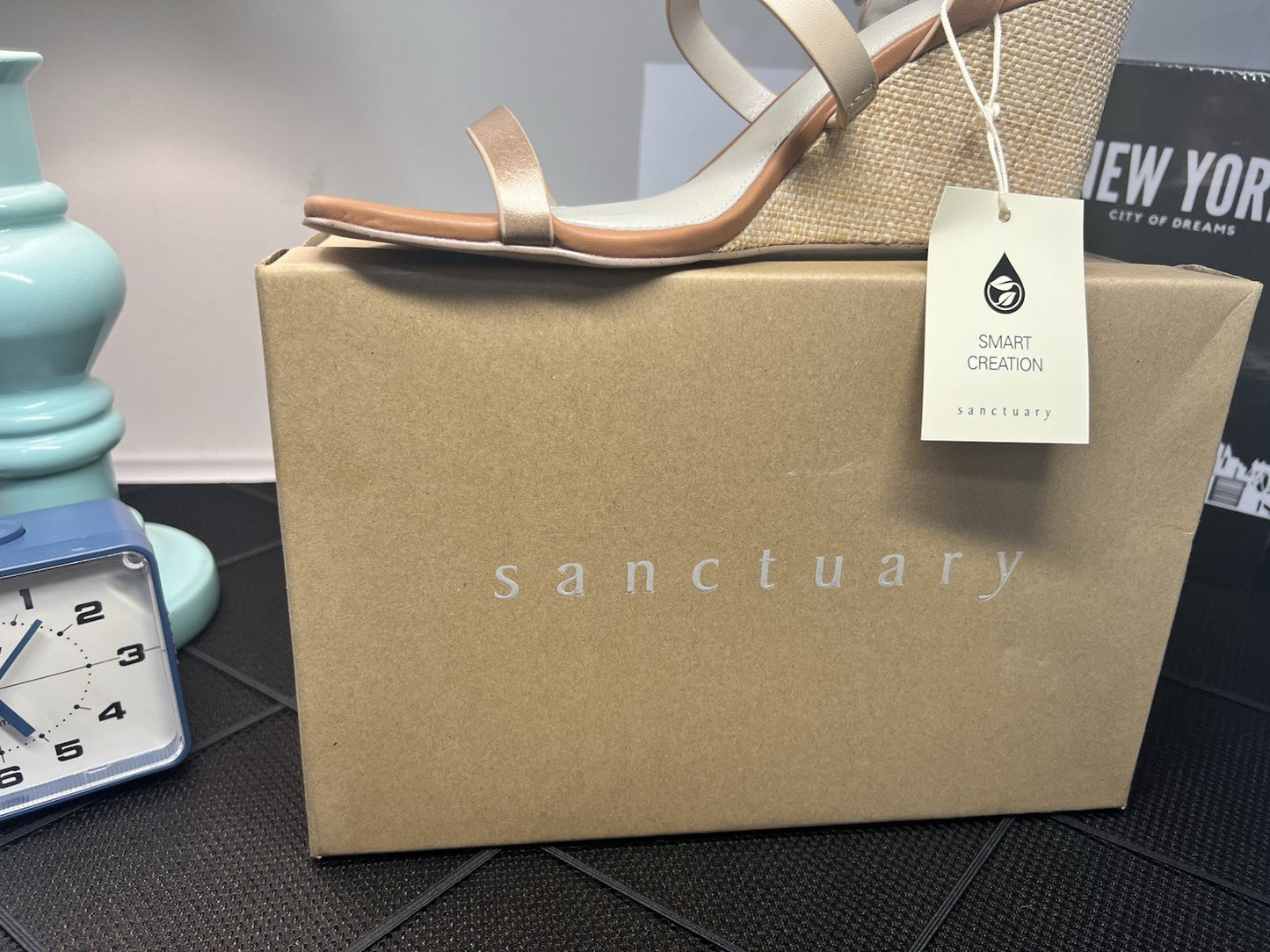 Sanctuary Women’s Sandals Nudemet/nude Size 11