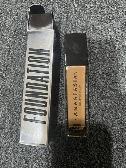 Anastasia Beverly Hills Luminous Foundation 430W. Foundation