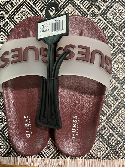 Pool Slides Flat Guess GFLANA Size 7 / Wine