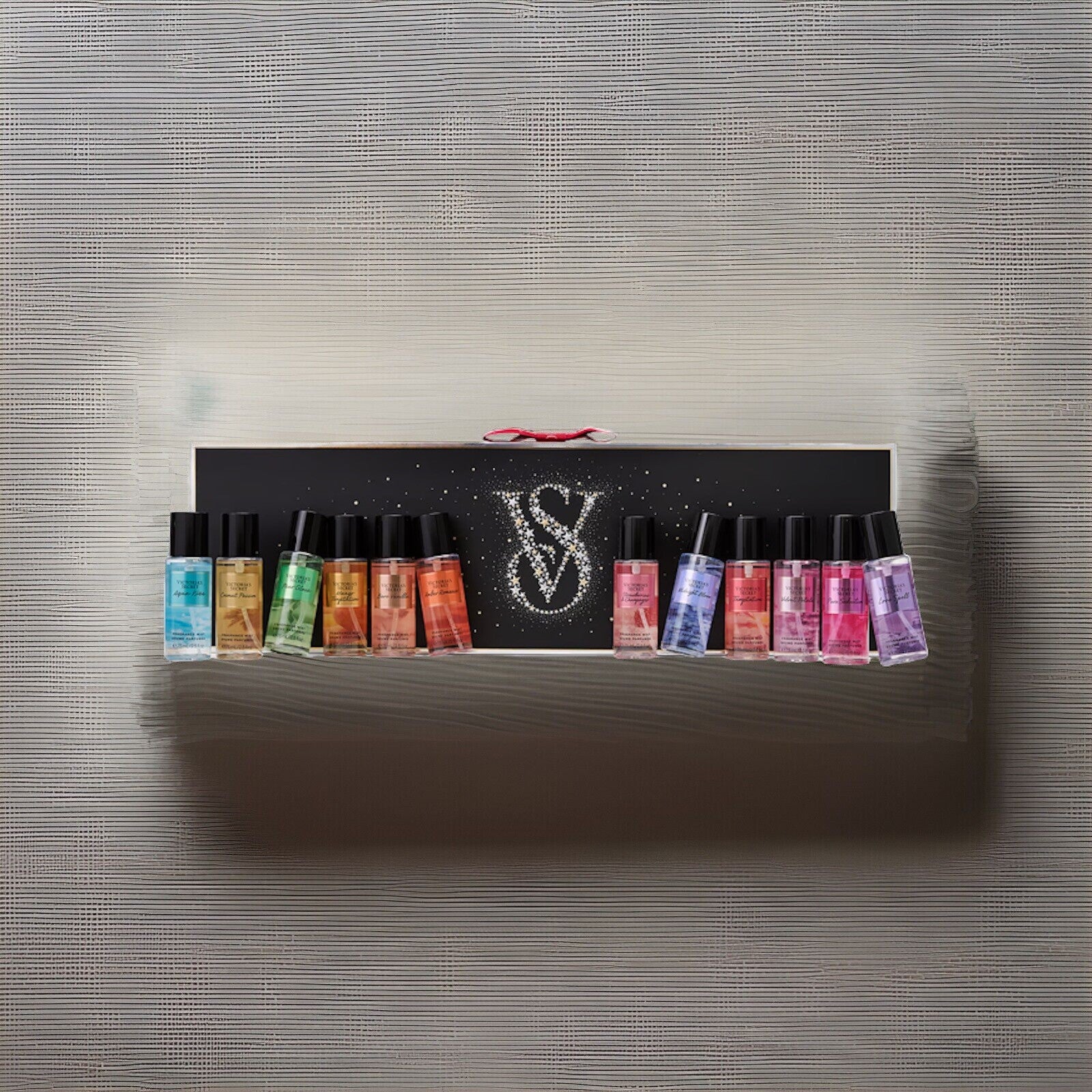 VICTORIA'S SECRET ULTIMATE Fragrance DISCOVERY SET 12 PCS MINI MIST NEW & SEALED