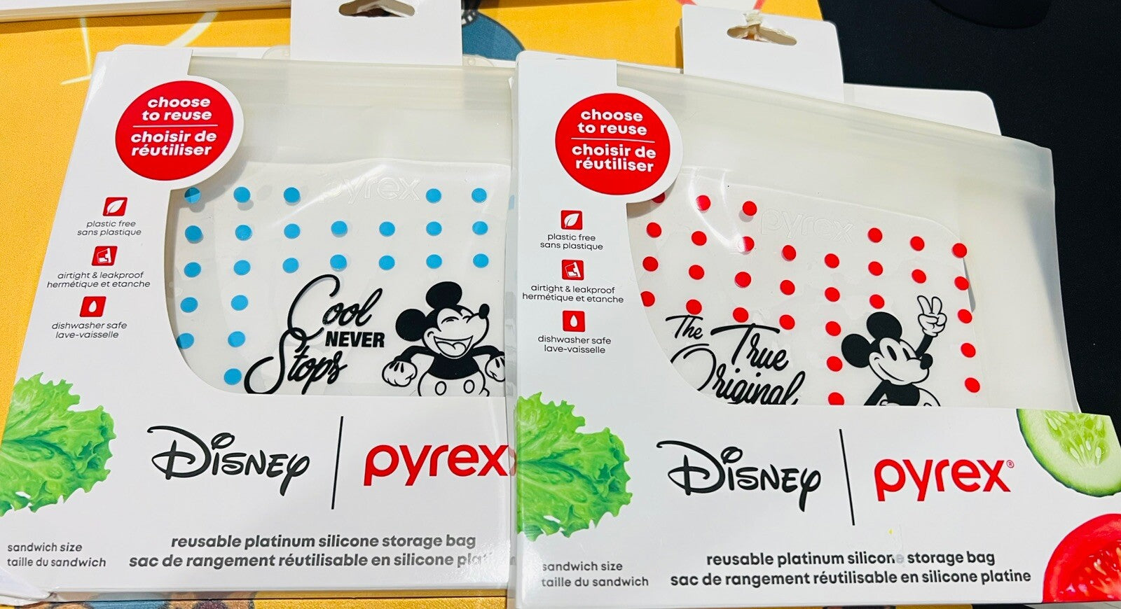 2 Pyrex Disney Mickey Mouse Reusable Platinum Silicone Storage Bags Sandwich NEW