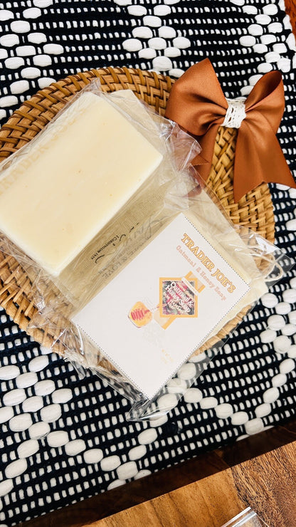 Trader Joe’s Oatmeal and Honey Pure Vegetable Soap Natural Bath -2 Bars NEW