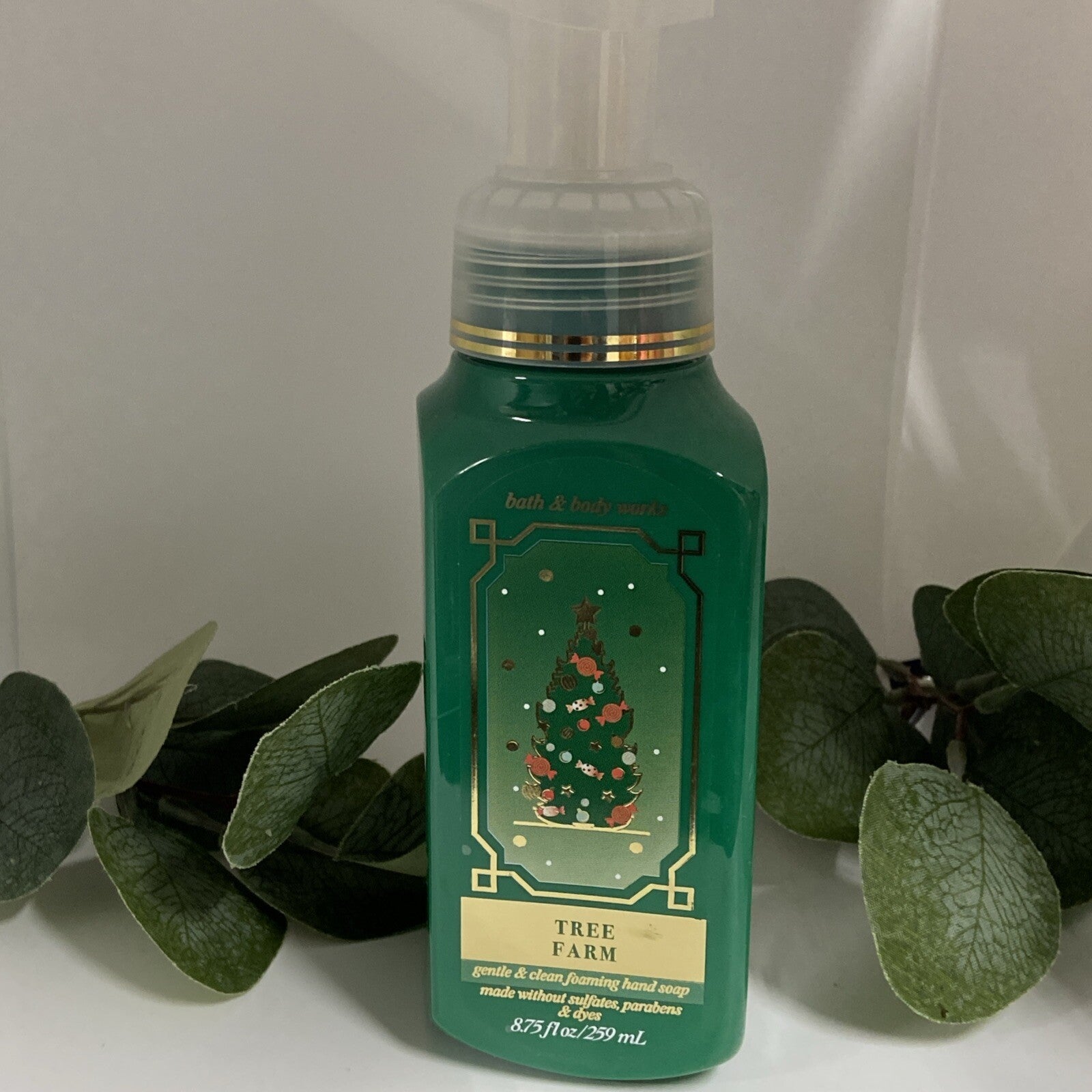 Bath Body Works Gentle & Clean Foaming Hand Soap TREE FARM 8.75 oz