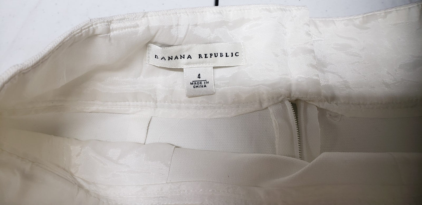 BANANA REPUBLIC Women Sleek Pencil Suiting Skirt Size 4 Off White Pre owned