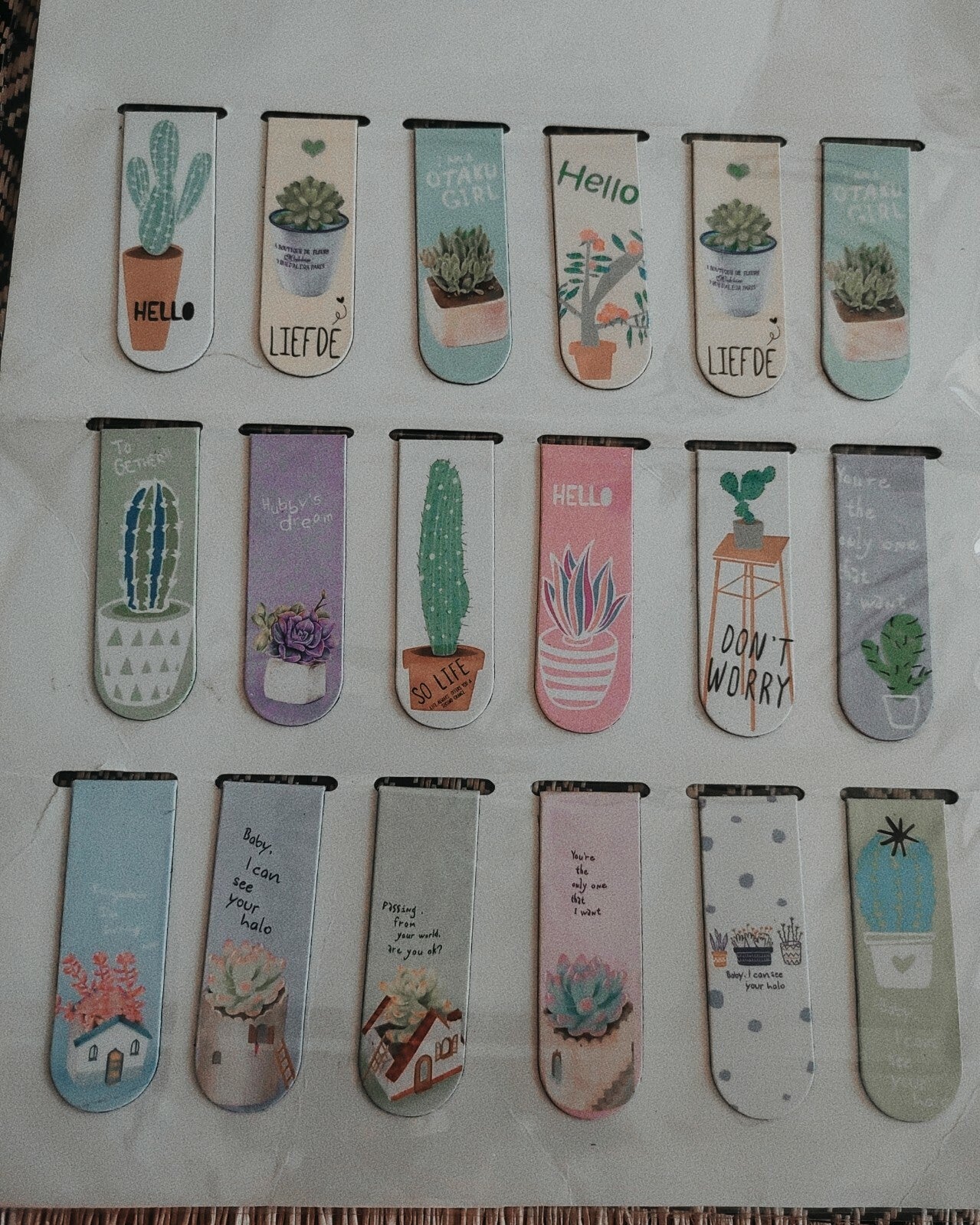 Bookmarks 18 Pieces  Magnetic Cute Page Markers Clips For Journaling and Office