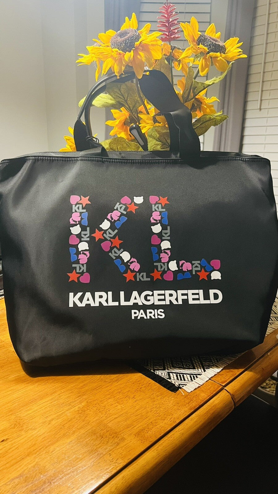 Karl Lagerfeld Icon & Logo Printed Tote Hand Bag Black  NWT $148.00
