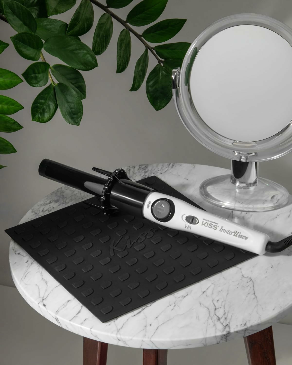 KISS Instawave Deluxe Automatic Rotating Curling Iron  1” Ceramic Ionic Wand