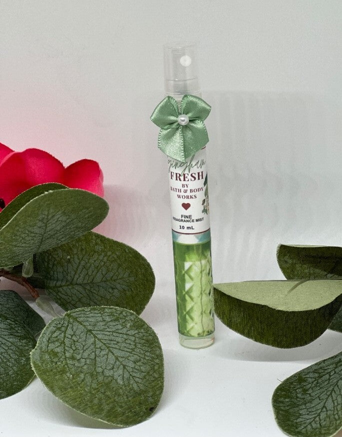 5 Mini fine mist Decants 10ml Gingham Fresh Travel Size/Sample/Party Favors