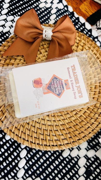 Trader Joe’s Oatmeal and Honey Pure Vegetable Soap Natural Bath -2 Bars NEW