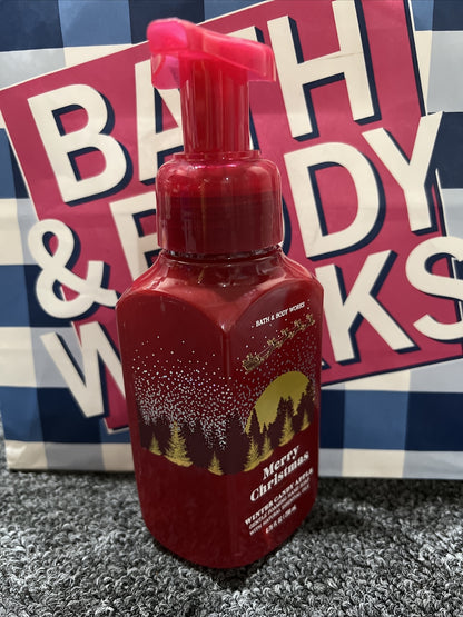 Bath and Body Works Merry Christmas Winter Candy Apple Foaming Hand Soap 8.75oz