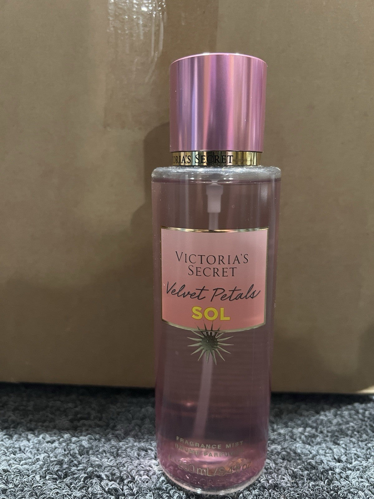 VICTORIA'S SECRET VELVET PETALS SOL BODY MIST 8.4 FL OZ LIMITED EDITION