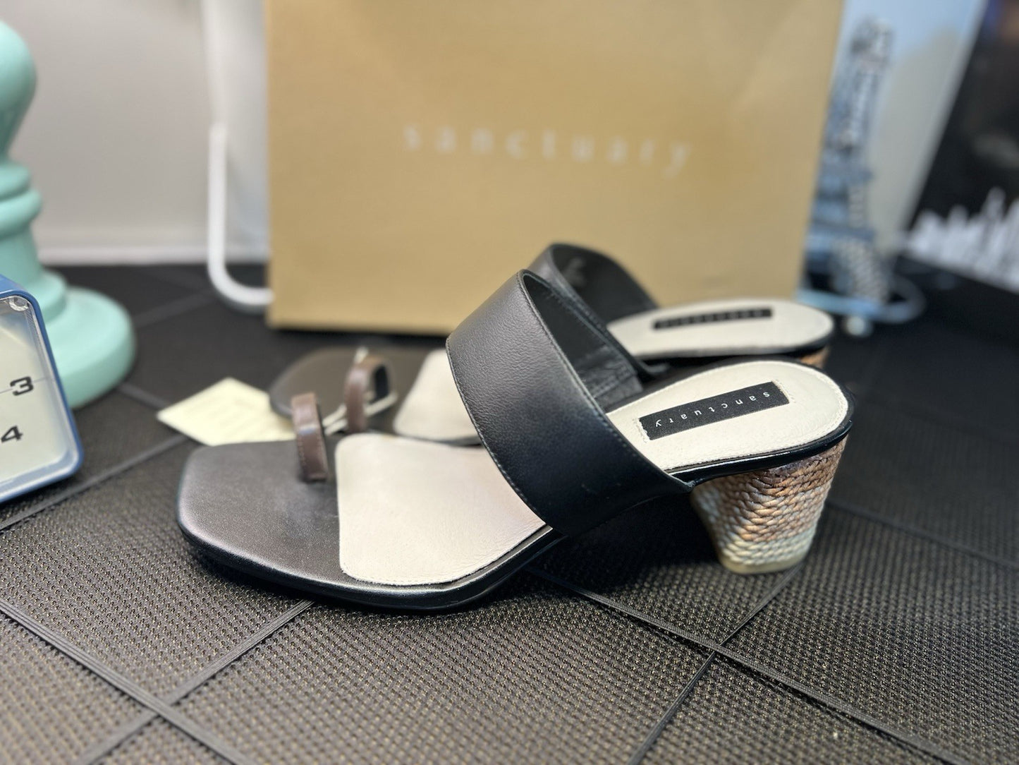 Sanctuary Womens Bold Black Mocha Leather Slip On Heels Shoes  9.5M New In Box