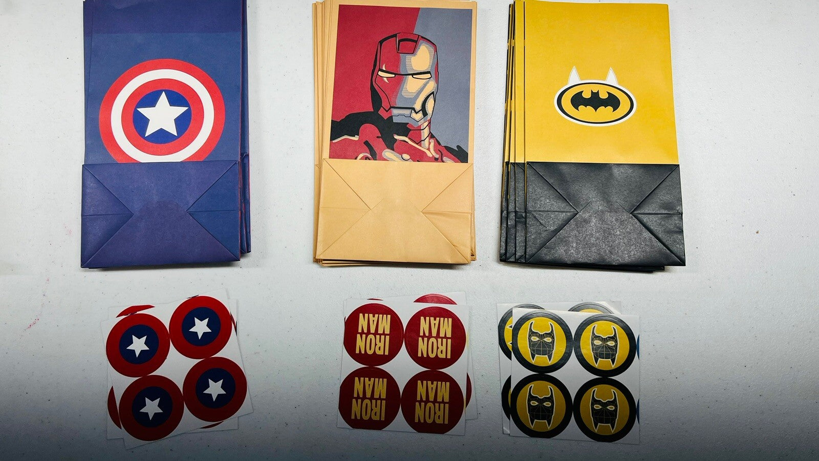 24PCS Party Favor Bags Superhero Theme Candy Gift Bags Treat Bags Goodie Bags