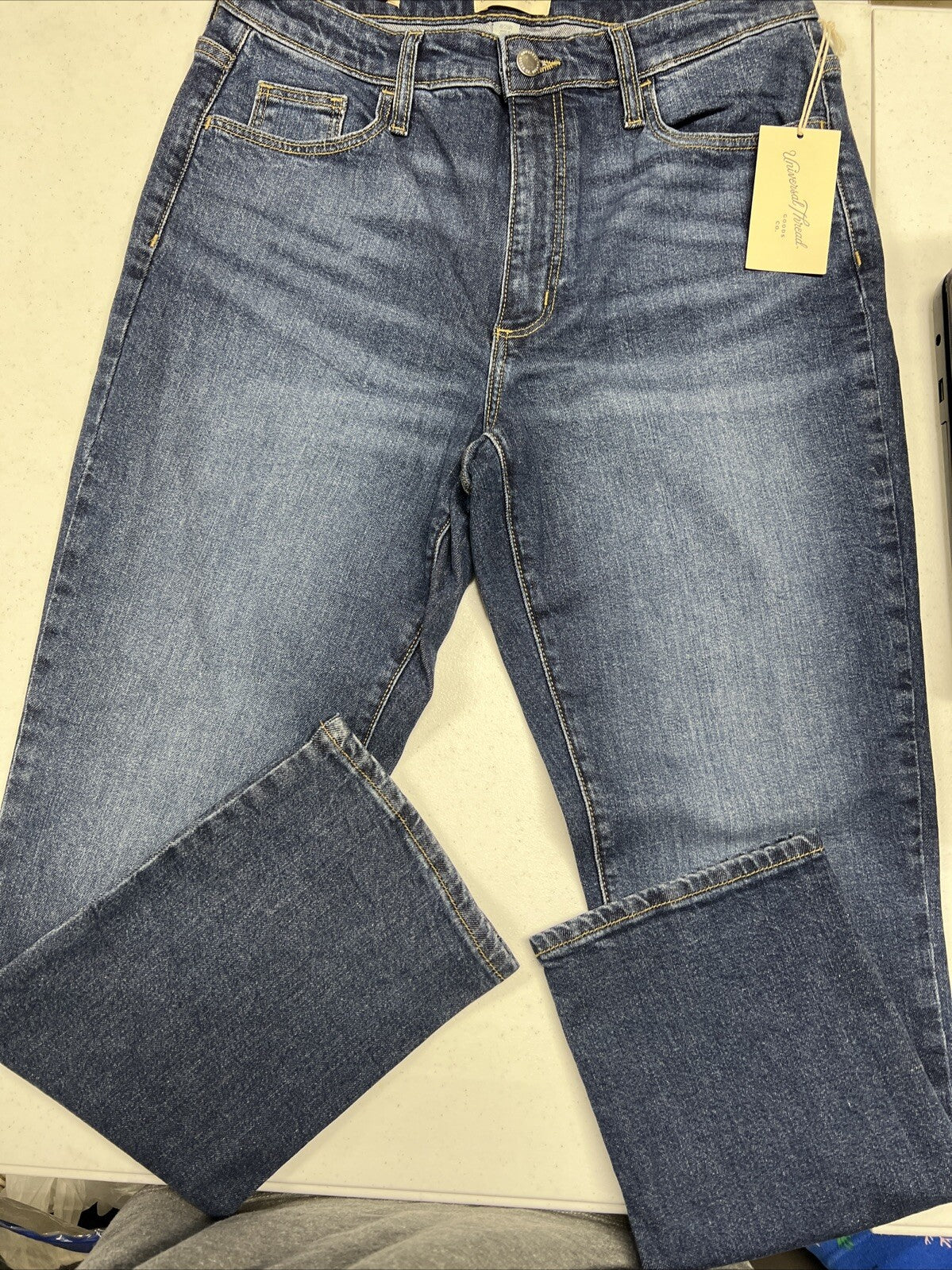 Universal Thread Jeans High Rise Straight Dark Wash Size 8/29R