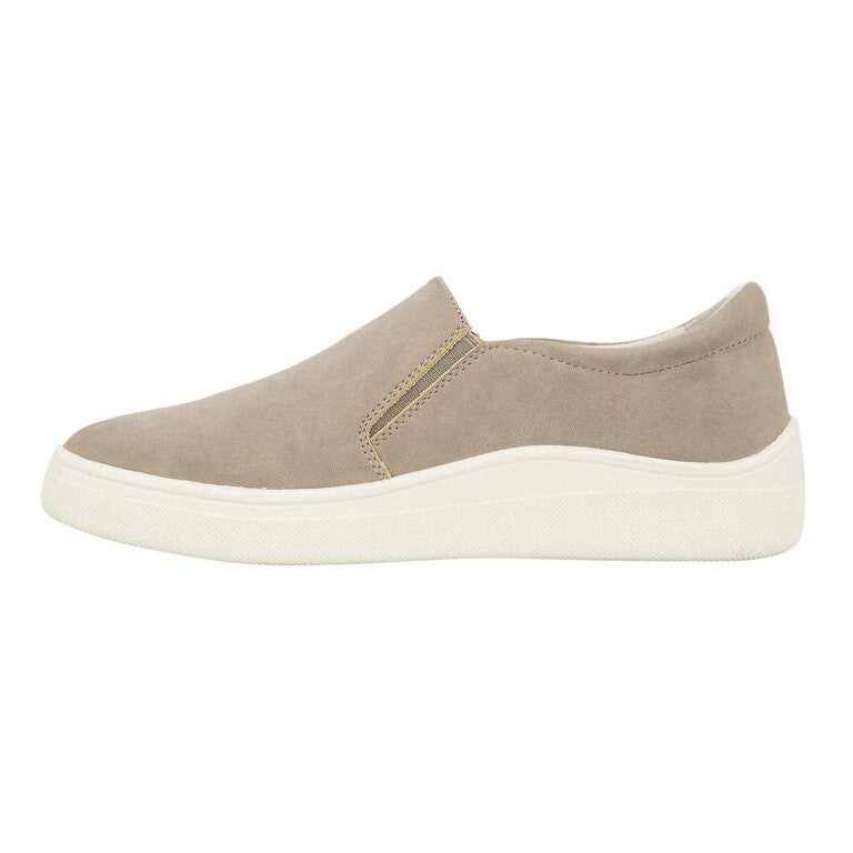 Kensie Womens Soren loafer slip on Beige Size 7.5 New