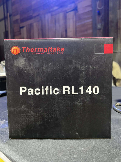 THERMALTAKE RL140 Radiator CL-W015-AL00BL-A Open Box