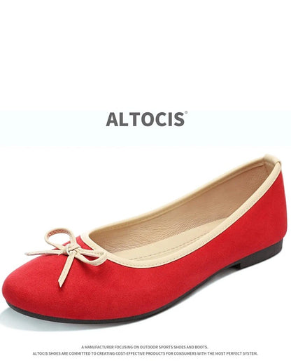 Women Red Shoes Size  9 Ballet/ Christmas/Slip On Red suede pumps New